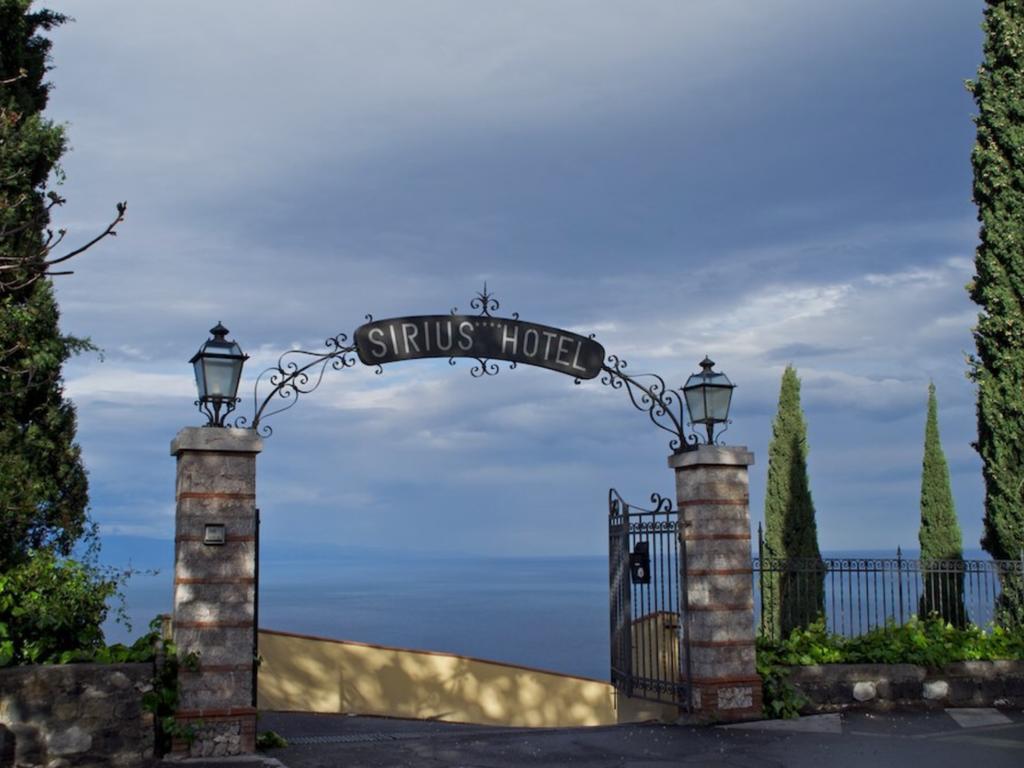 Hotel Sirius Ταορμίνα Εξωτερικό φωτογραφία